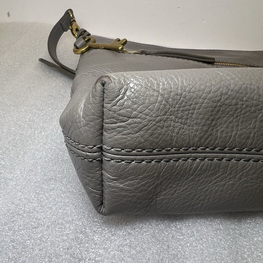 Fossil Fiona Crossbody Bag Purse Gray Leather 12x9 Zip Pocket W Key Chain Strap - Picture 7 of 14